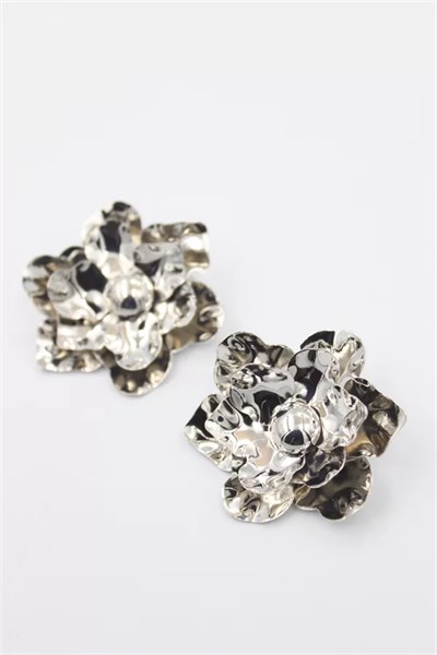 Metal Çiçek Küpe - Gümüş