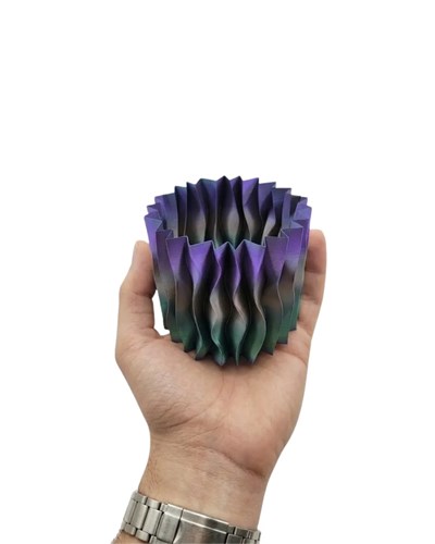 Modern Dalgalı Tasarımlı Mor 3D Dekoratif Vazo Ev Ofis Dekoru