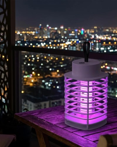 Otomatik Akıllı Sivrisinek Öldürücü Lamba Şarjlı UV Işıklı Sessiz Çalışma Duvara Asılabilir