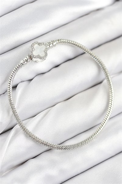 Pirinç Charm Zirkon Taşlı Yonca Model Gümüş Renk Kadın Bileklik