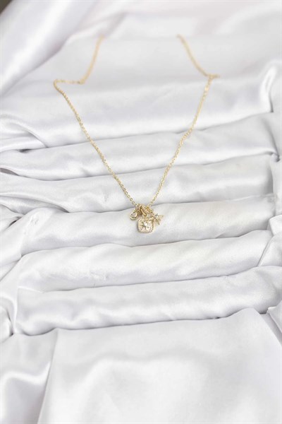 Pirinç Gold Renk Minimal Charmlı Kadın Kolye