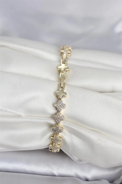 Pirinç Gold Renk Yonca Model Sıralı Zirkon Taşlı Kadın Bileklik