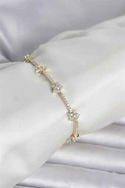 Pirinç Gold Renk Zirkon Taşlı Yıldız Model Kadın Bileklik