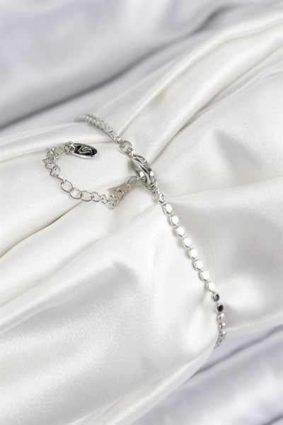 Pirinç Zirkon Taşlı Dikdörtgen Model Ezme Zincir Gümüş Renk Kadın Bileklik