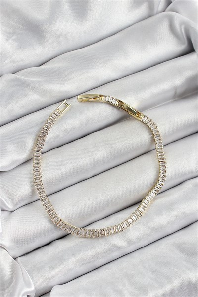Pirinç Zirkon Taşlı İnce Su Yolu Model Gold Renk Kadın Bileklik