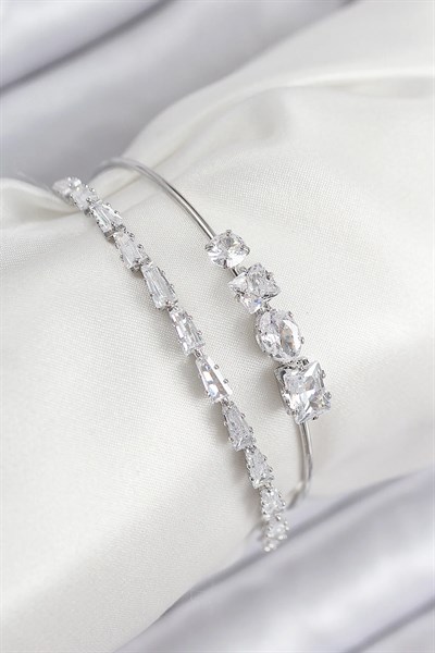 Pirinç Zirkon Taşlı Su Yolu Model Gümüş Renk Kadın Bileklik