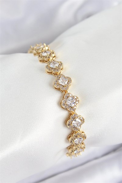 Pirinç Zirkon Taşlı Yonca Baget Model Gold Renk VIP Seri Kadın Bileklik