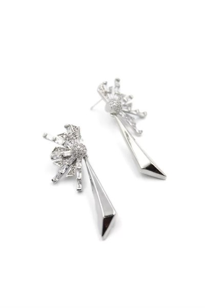 Taşlı Sallantılı Küpe - Gümüş