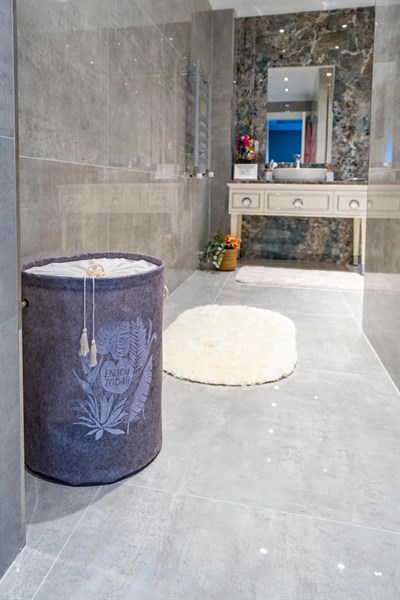 Torbalı ve Kulplu Püskül Detaylı Düzenleyici Çok Amaçlı Organizer Keçe Sepet