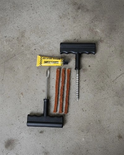 Yolda Kalmaya Son Veren 6 Parça Profesyonel Lastik Tamir Kiti Seti