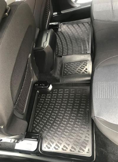Ford Focus 2018 Sonrası Uyumlu 4.5D Havuzlu Paspas | Sağ Yolcuda Klips Yok