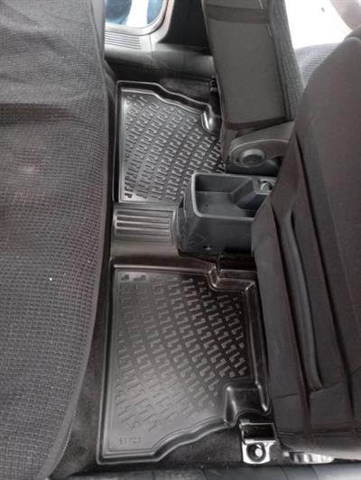 Ford Tourneo Courier 2024 Sonrası Uyumlu 4.5D Havuzlu Paspas