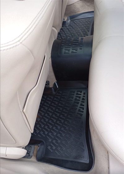 Mercedes-Benz E Serisi 2010-2016 W212 Uyumlu 4.5D Havuzlu Paspas