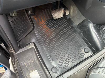 Mercedes-Benz Viano 2004-2014 Uyumlu 4.5D Havuzlu Paspas