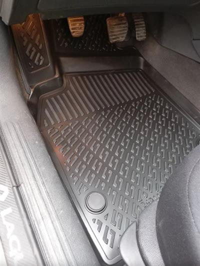 Renault Laguna 2 2001-2007 Uyumlu 4.5D Havuzlu Paspas