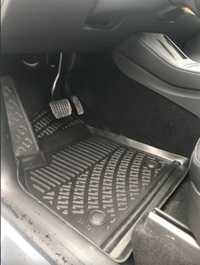Tesla Model Y 2019-2024 Uyumlu 4.5D Havuzlu Paspas
