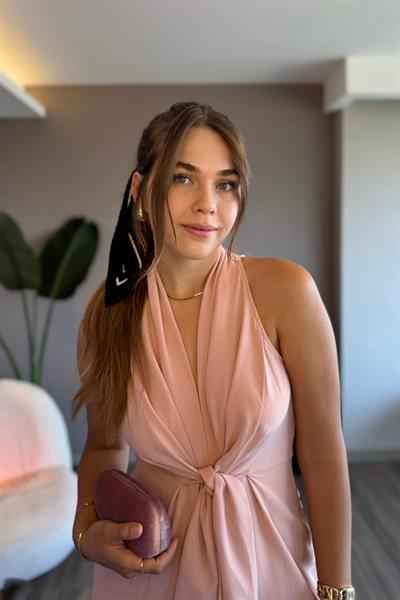 Önden Bağlamalı Pembe Bol Paça Tulum