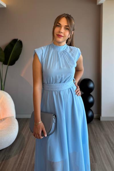 Taşlı Kemer Detaylı Mavi Şifon Elbise
