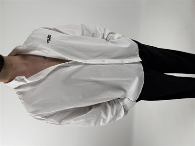 Göğüs Yazı Detaylı Pamuklu Oversize Gömlek