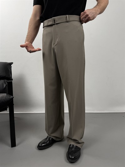 KEMERLİ DÖKÜMLÜ PANTOLON