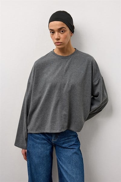 Antrasit Dikiş Detaylı Bisiklet Yaka Basic T-Shirt