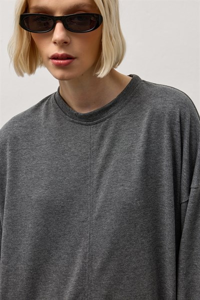 Antrasit Oversize Kesim Uzun Kollu Basic T-Shirt