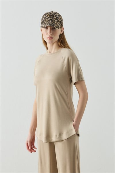 Bej Reglan Kol Basic Kısa Kol Body