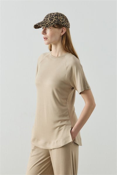 Bej Reglan Kol Basic Kısa Kol Body
