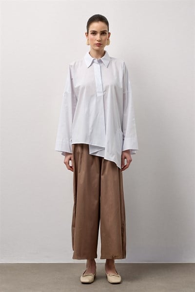 Beyaz Asimetrik Oversize Gömlek