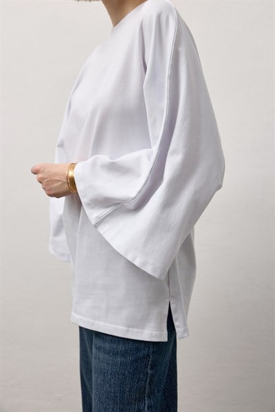 Beyaz Geniş Kollu Uzun Basic T-Shirt
