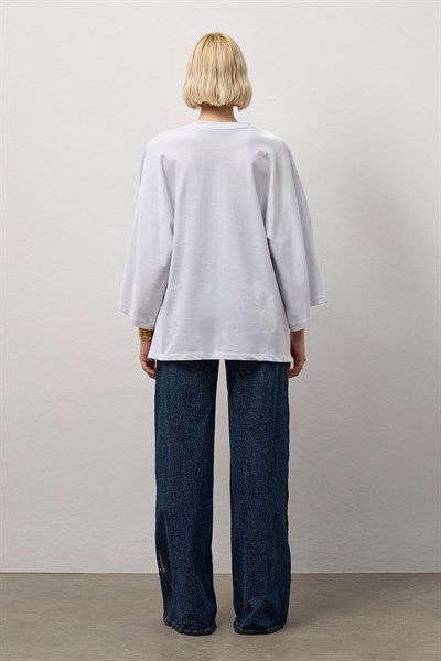 Beyaz Geniş Kollu Uzun Basic T-Shirt