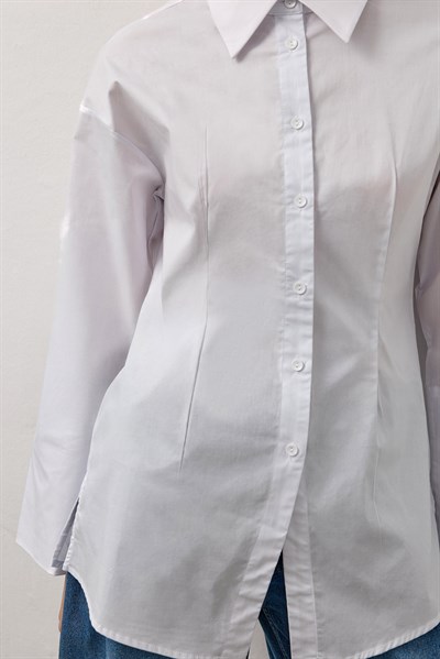 Beyaz Pensli Fitted Poplin Gömlek