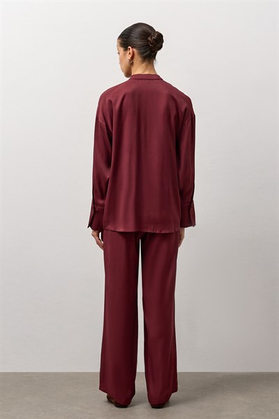 Bordo Çift Düğmeli Hakim Yaka Gömlek