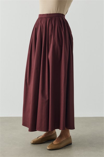 Bordo Geniş Pile Detaylı Gabardin Etek