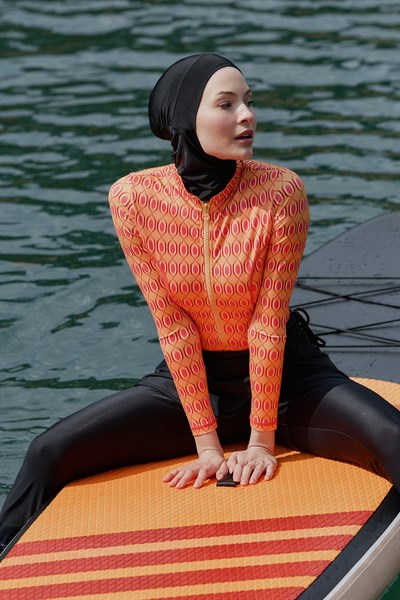 Geometrik Desenli Surf Mayo