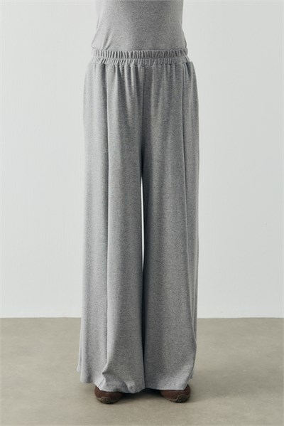 Gri Basic Bol Paça Dökümlü Pantolon