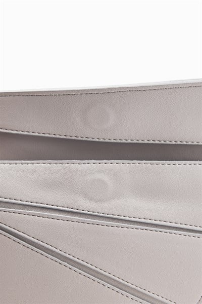 Gri Geometrik Dikiş Detaylı Mini Çanta