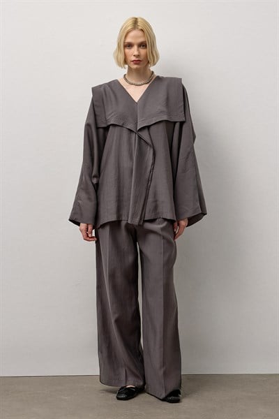 Gri Kimono Form Hafif Dökümlü Takım