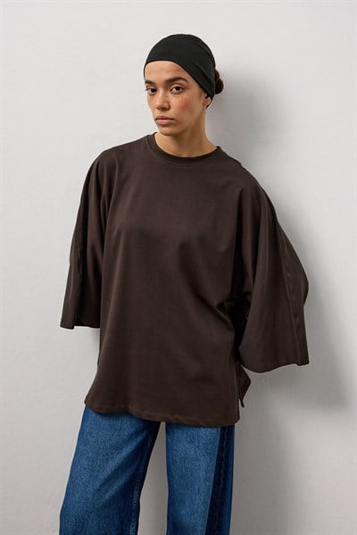 Kahverengi Geniş Kollu Uzun Basic T-Shirt