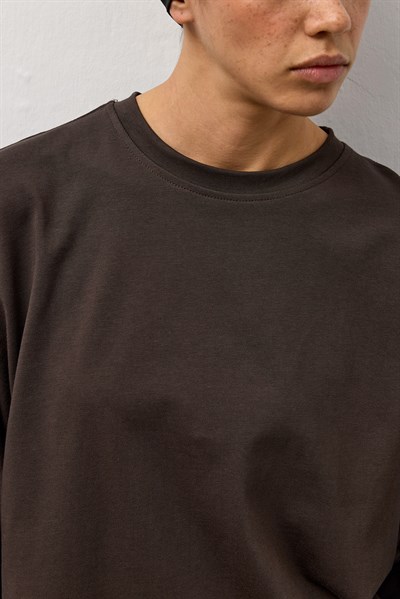Kahverengi Geniş Kollu Uzun Basic T-Shirt