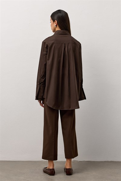 Kahverengi Çift Manşetli Regular Gömlek