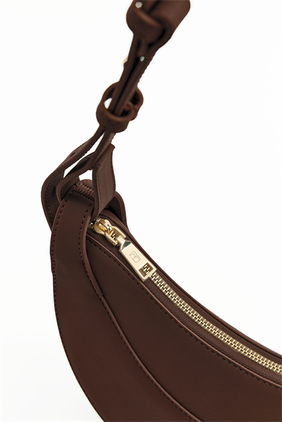 Kahverengi Deri Çapraz Çanta