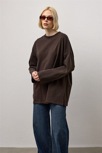 Kahverengi Oversize Kesim Uzun Kollu Basic T-Shirt