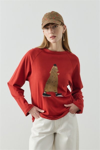 Kırmızı Molene Trench Girl Baskılı Uzun Kol T-shirt
