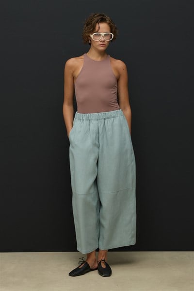 Koyu Mint Kesik Detaylı Crop Barrel Keten Pantolon