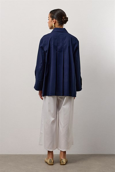 Lacivert Geniş Manşetli Pileli A Form Gömlek