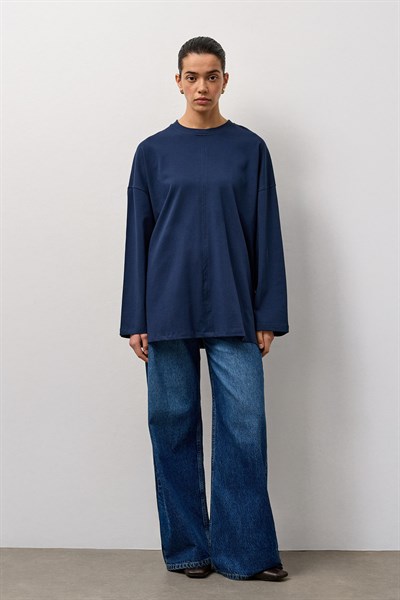 Lacivert Oversize Kesim Uzun Kollu Basic T-Shirt