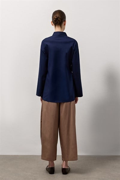 Lacivert Pensli Fitted Poplin Gömlek