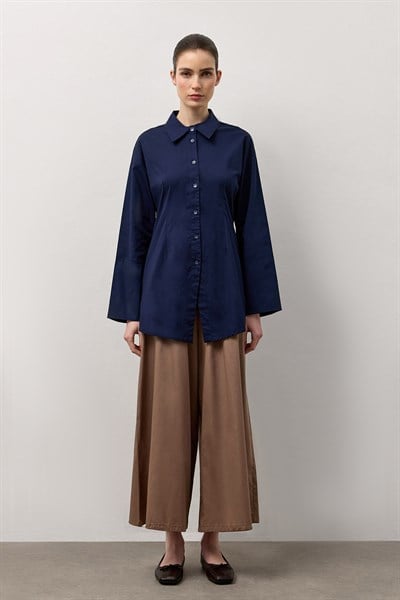 Lacivert Pensli Fitted Poplin Gömlek