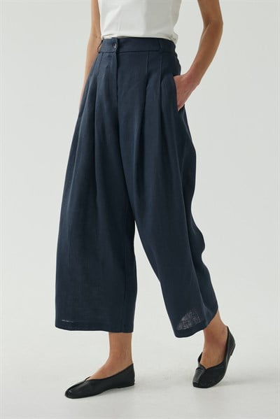 Lacivert Pileli Crop Bol Keten Pantolon